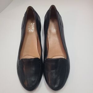 Naturalizer Women's Saban Comfy Soft Leather Popular Slip On Flat Shoes Sz 7.5